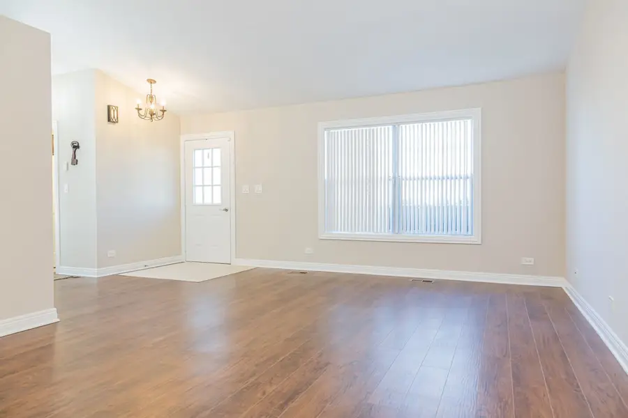 792 Trinity Court, Carol Stream, IL 60188 - Image #2