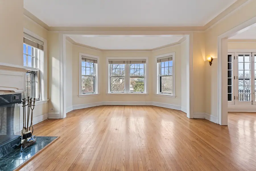 628 Sheridan Square #2, Evanston, IL 60202 - Image #2