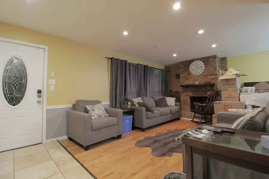 18157 Rockwell Avenue, Homewood, IL 60430 - Image #2