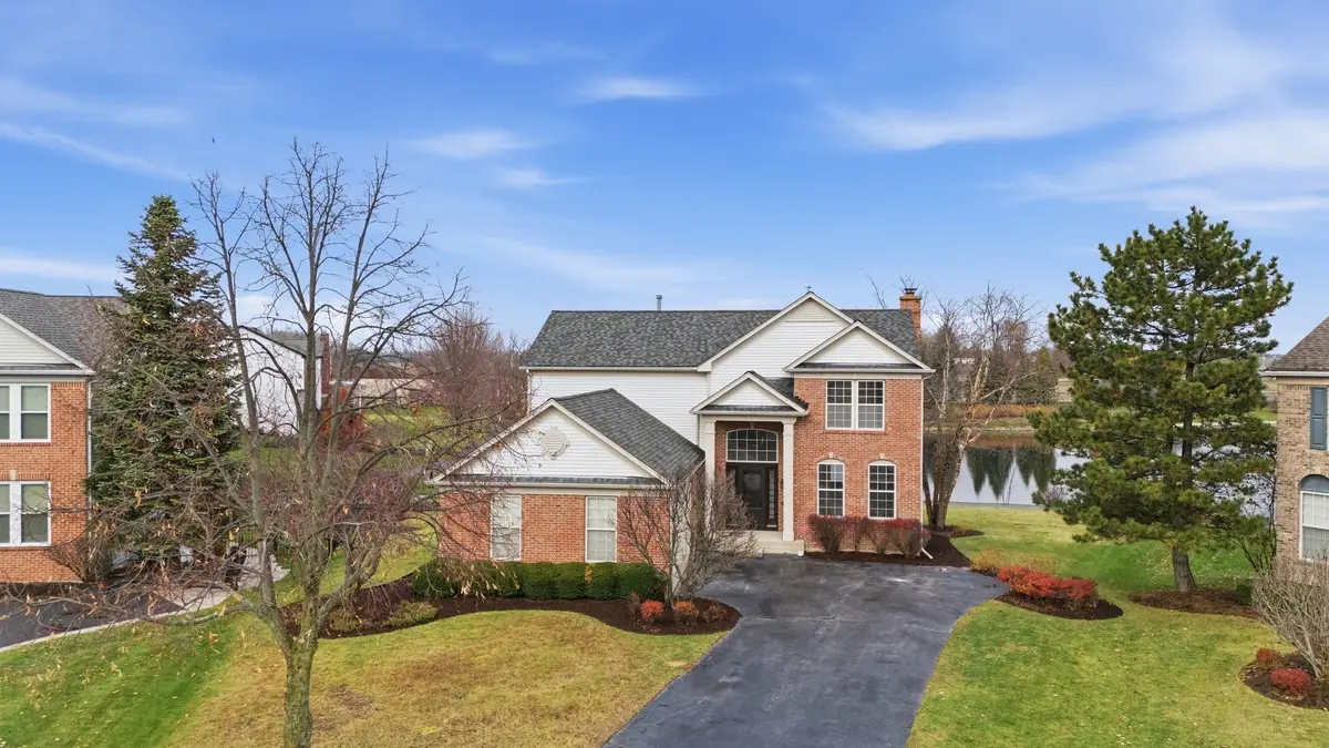 6 Camberwell Court, Algonquin, IL 60102 - Image #1