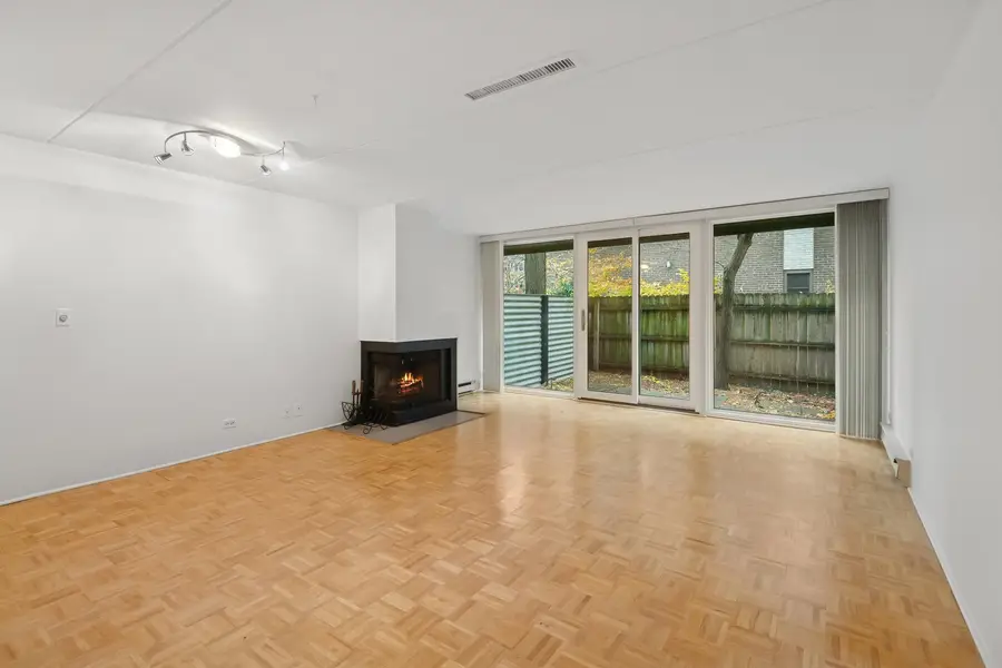 840 Michigan Avenue #10, Evanston, IL 60202 - Image #2