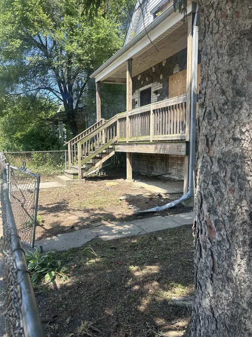 11615 S Lafayette Avenue, Chicago, IL 60628 - Image #2