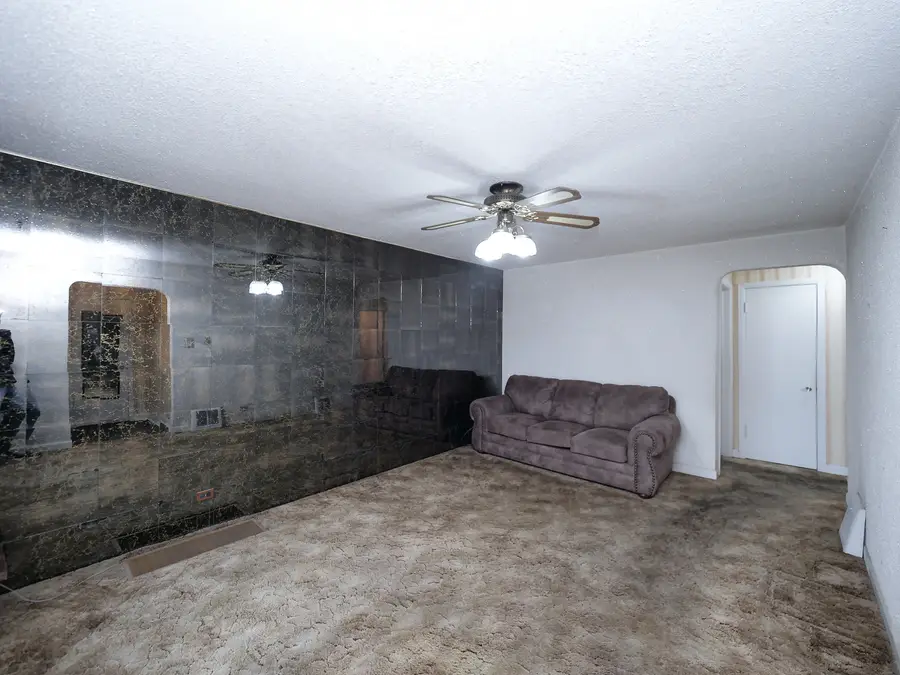 5251 S Hamlin Avenue, Chicago, IL 60632 - Image #3