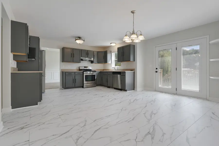 399 Fulton Street, South Elgin, IL 60177 - Image #3