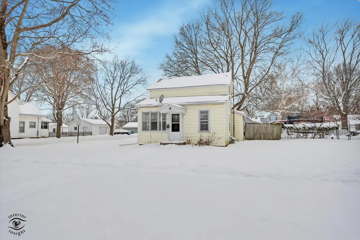 411 N Prairie Avenue, Bradley, IL 60915 - Image #1