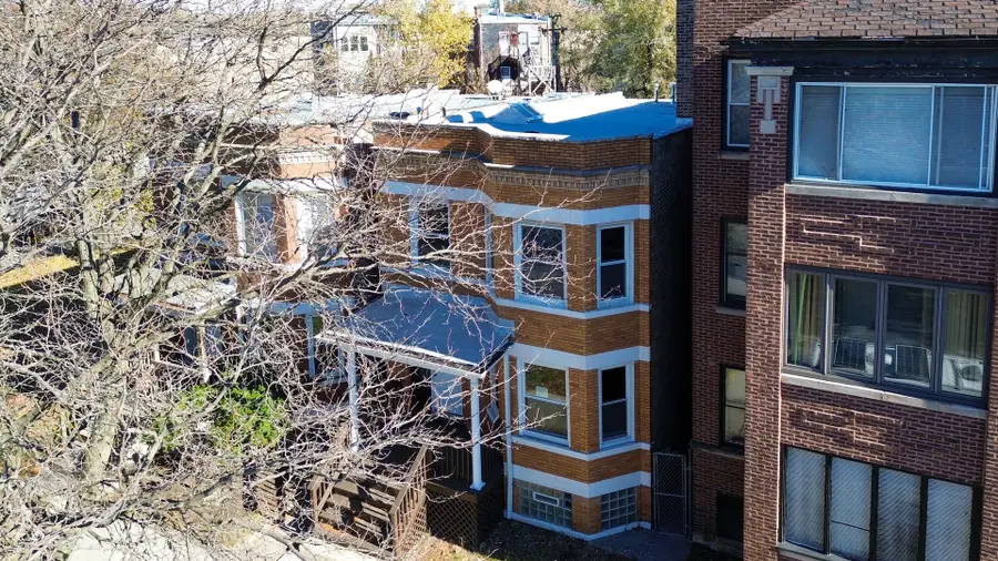 6961 S Eberhart Avenue, Chicago, IL 60637 - Image #2