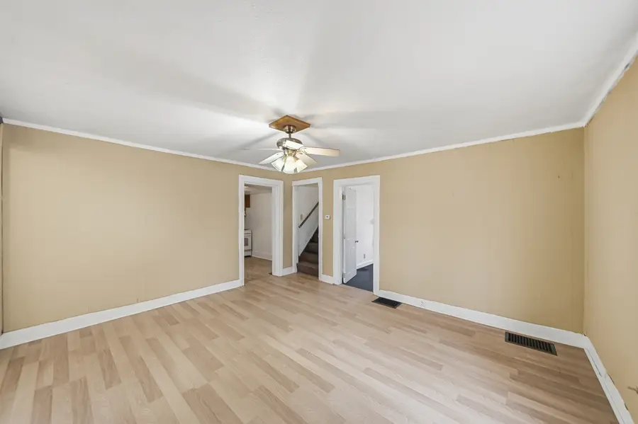 711 Park Place, Sterling, IL 61081 - Image #3