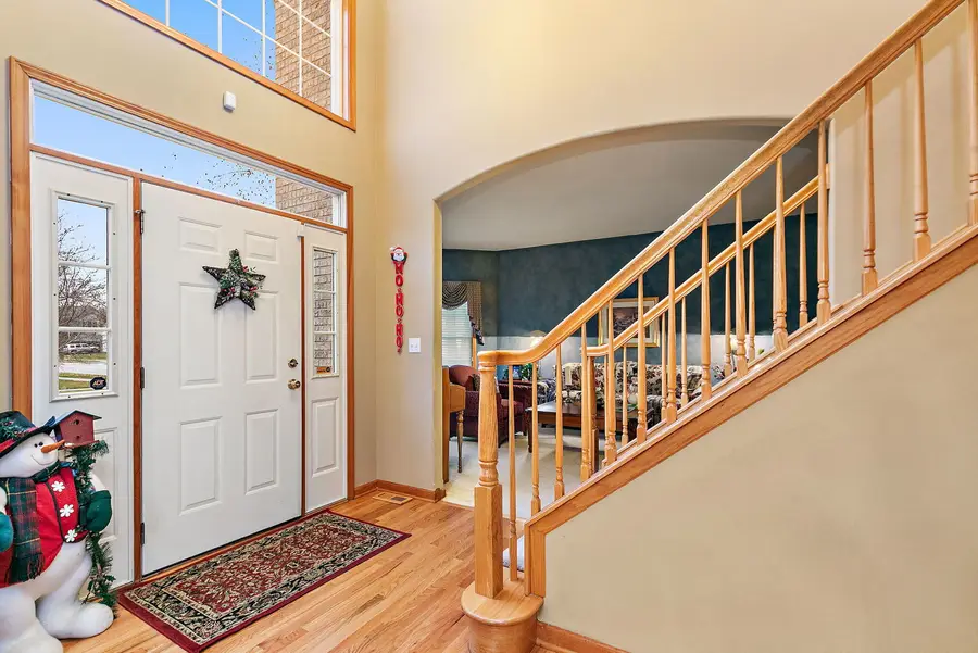 Address Withheld By Seller, Lake In The Hills, IL 60156 - Image #3