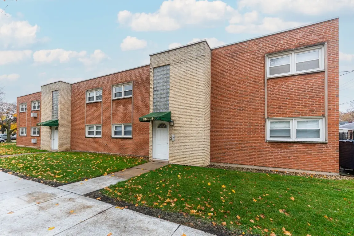 Address Withheld By Seller, Chicago, IL 60646 - Image #1