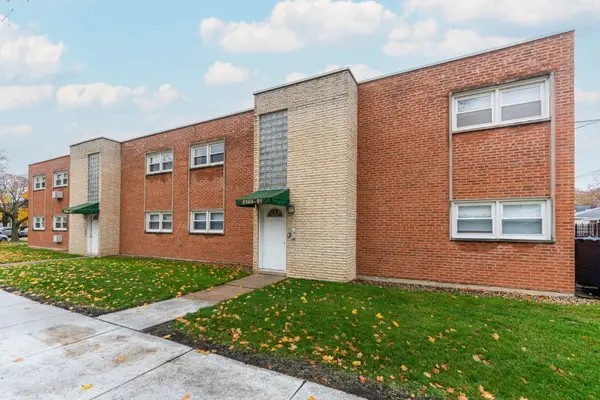 Address Withheld By Seller, Chicago, IL 60646