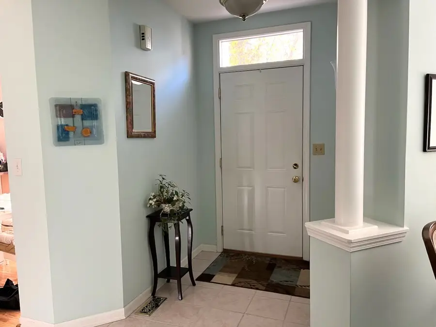 11022 Deblin Lane, Oak Lawn, IL 60453 - Image #2