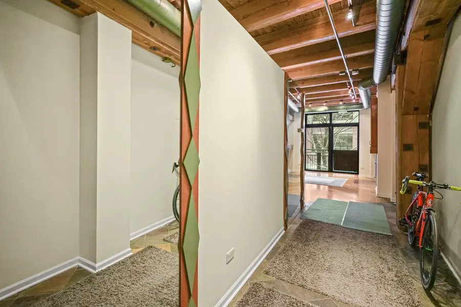 Address Withheld By Seller, Chicago, IL 60654 - Image #3