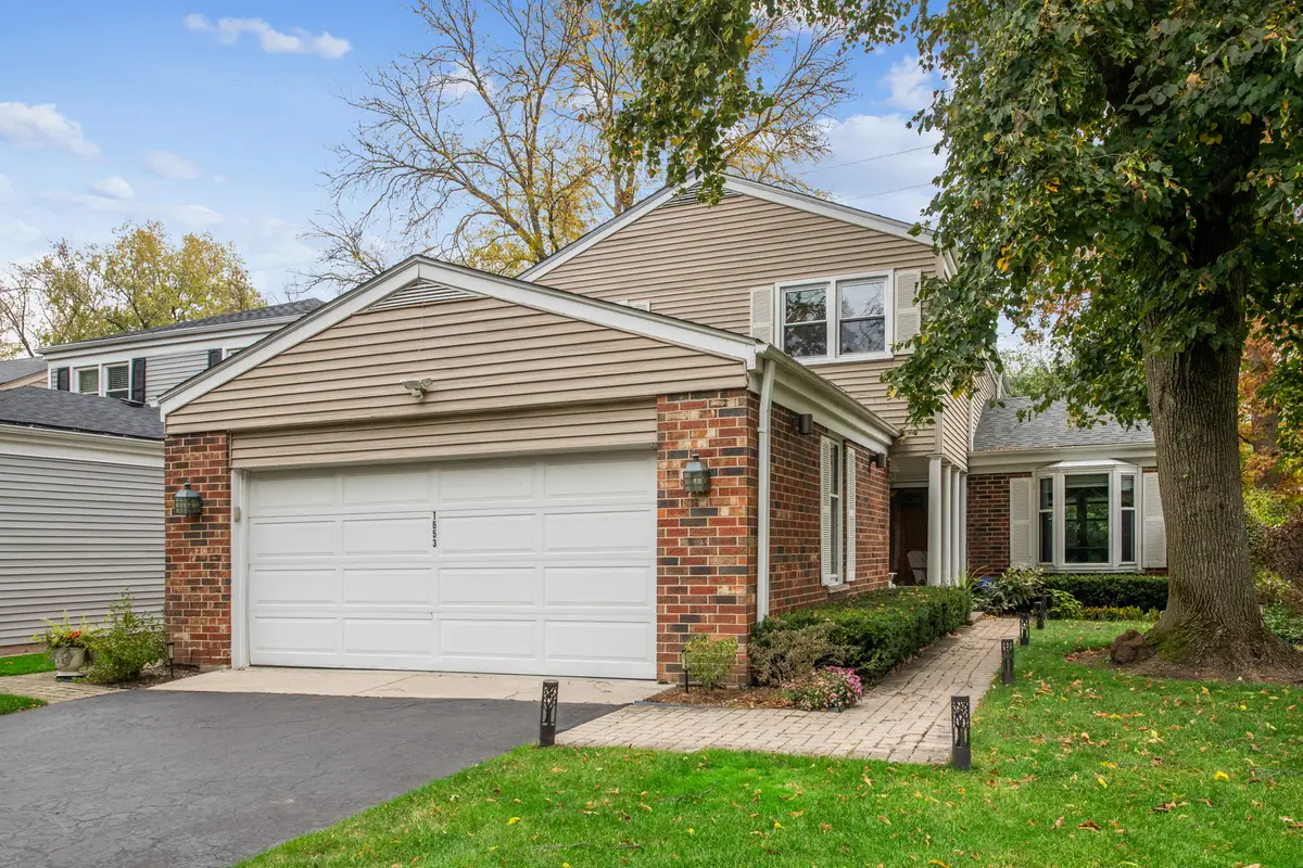 1653 Mccraren Road, Highland Park, IL 60035 - Image #1