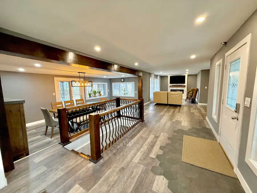 8432 Ravere Street, Machesney Park, IL 61115 - Image #2