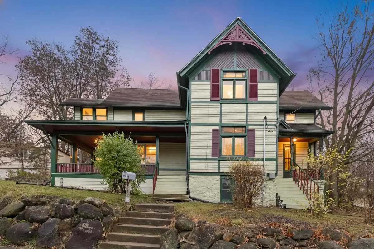 1611 Oakes Avenue, Rockford, IL 61107 - Image #1