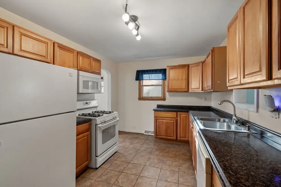 307 N Jackson Street, Gardner, IL 60424 - Image #2