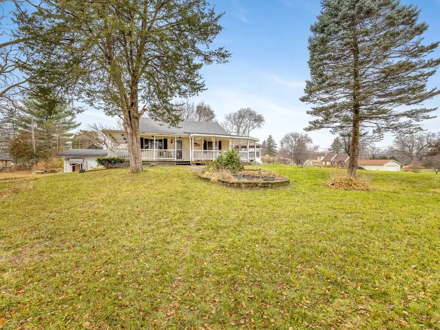 3619 Chippewa Avenue, Rockford, IL 61102 - Image #2