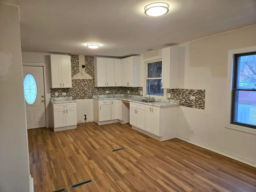 8535 Callie Avenue, Morton Grove, IL 60053 - Image #2