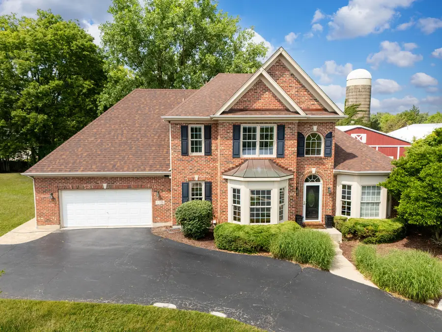4308 Royal Windyne Court, Saint Charles, IL 60174 - Image #3