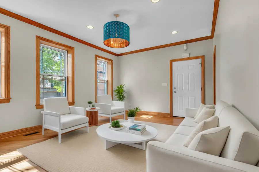 7223 N Oakley Avenue #1E, Chicago, IL 60645 - Image #2