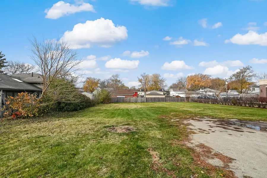 3920 N Cass Avenue, Westmont, IL 60559 - Image #2