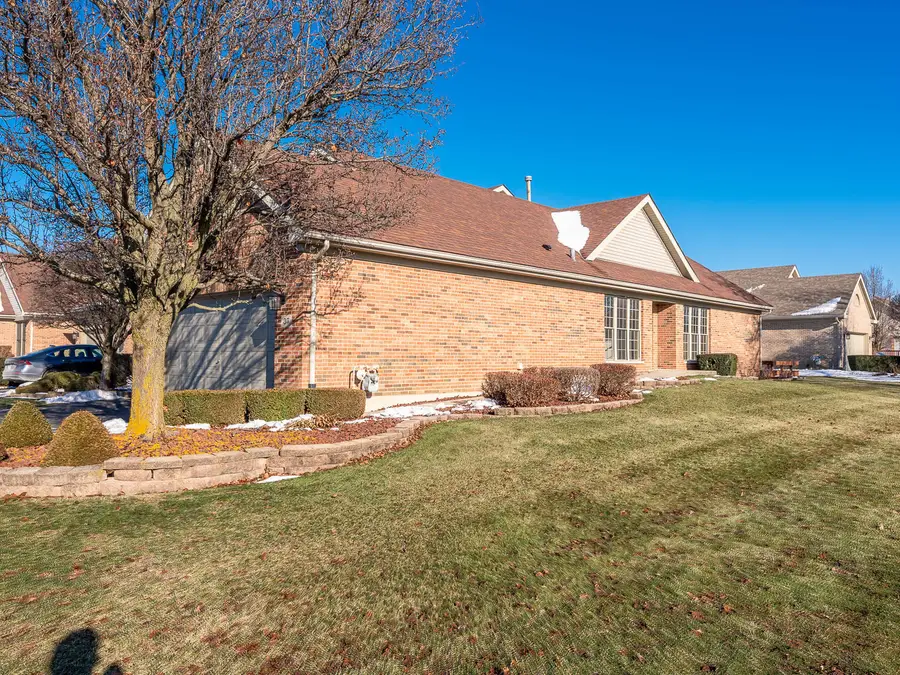 37 Corinth Drive #37, Tinley Park, IL 60477 - Image #2