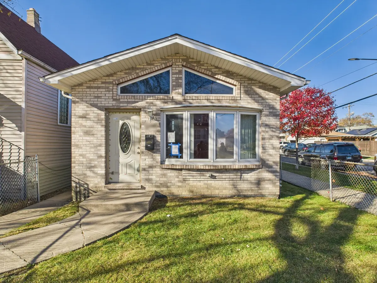 3200 S 54th Avenue, Cicero, IL 60804 - #1