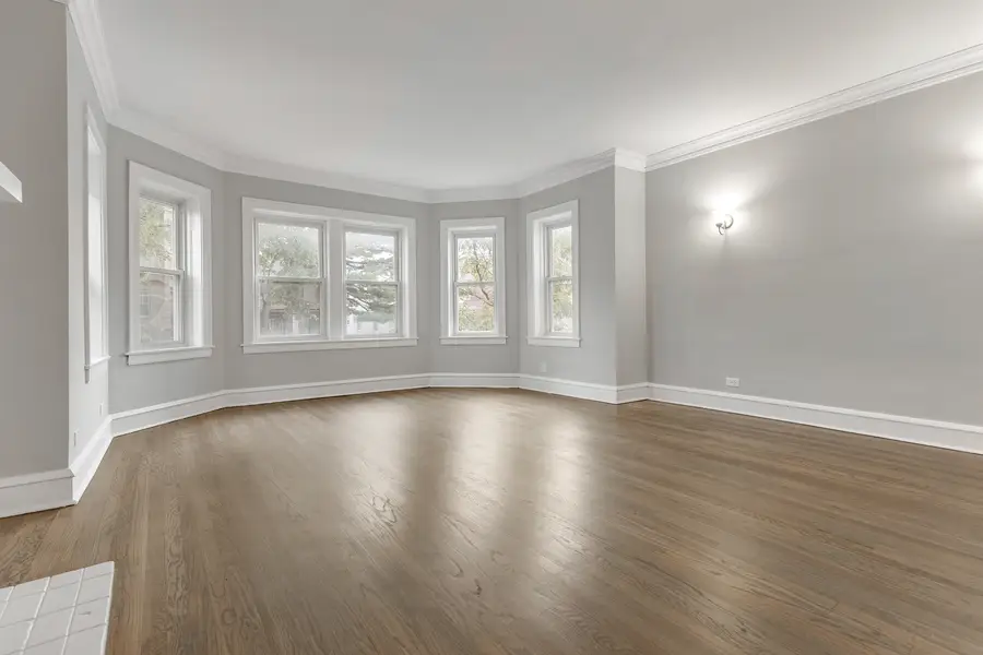 1032 N Austin Boulevard #1N, Oak Park, IL 60302 - Image #2