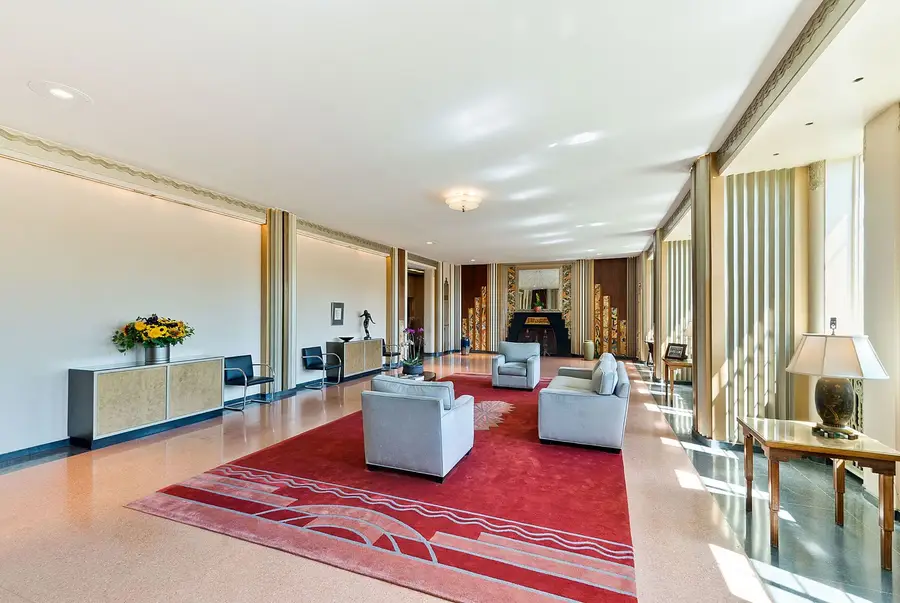 4950 S Chicago Beach Drive #4A, Chicago, IL 60615 - Image #3