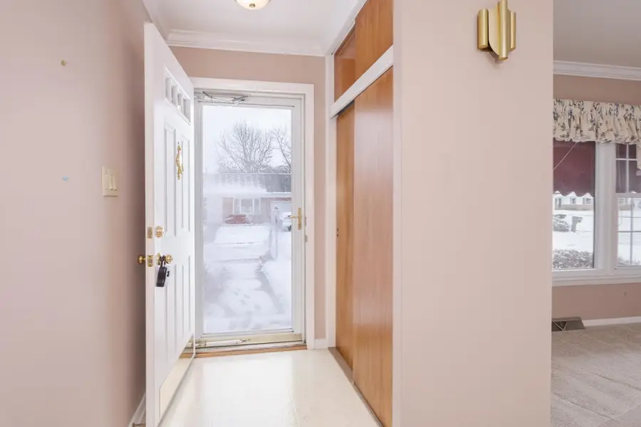 Address Withheld By Seller, Pontiac, IL 61764 - Image #3