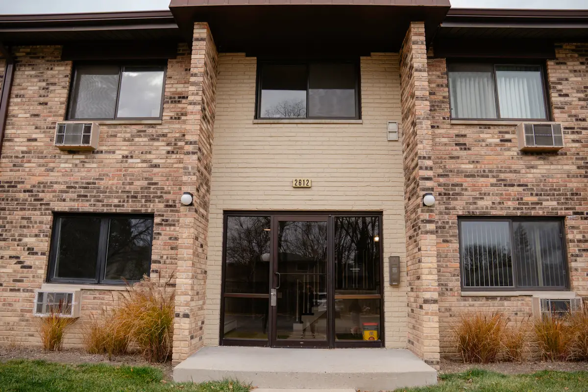 2612 N Windsor Drive #201, Arlington Heights, IL 60004 - #1