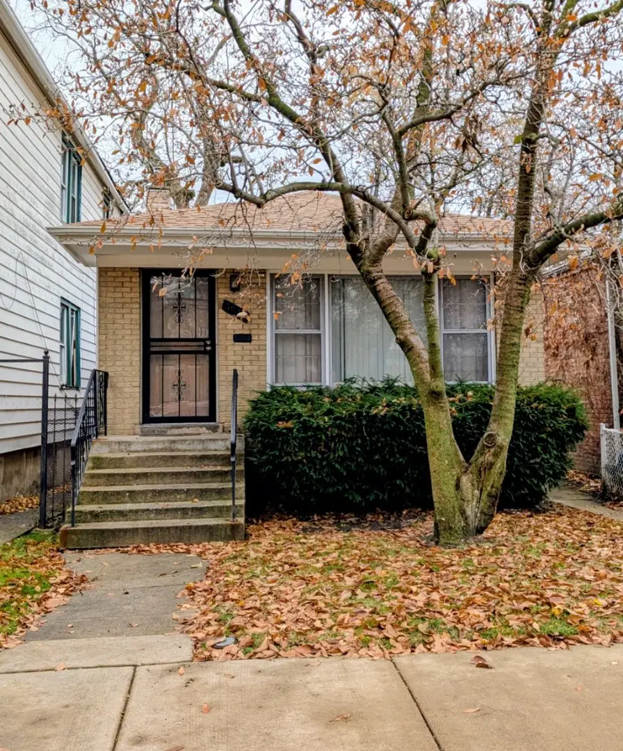 7935 S East End Avenue, Chicago, IL 60617 - Image #1