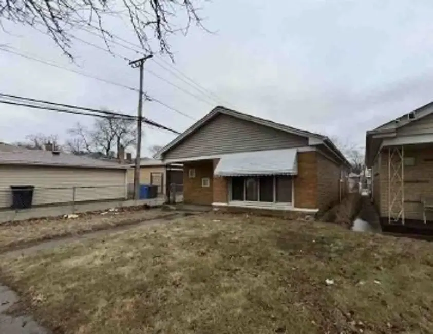 9315 S East End Avenue, Chicago, IL 60617 - #2