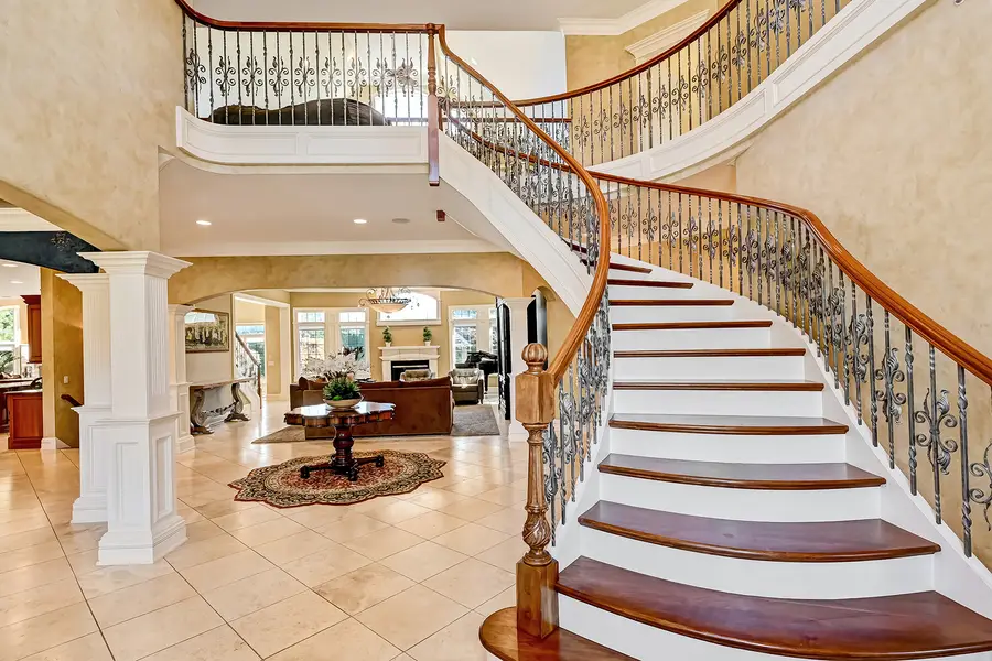 1137 N Itasca Road, Addison, IL 60101 - #3