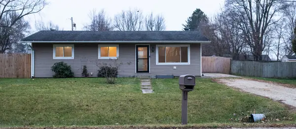 412 Hillcrest Avenue, Rochelle, IL 61068