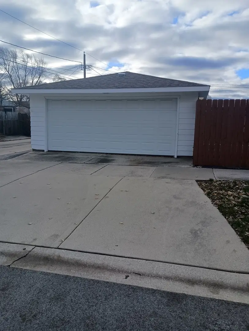 101 Granville Avenue, Bellwood, IL 60104 - Image #3