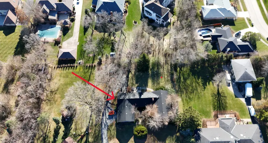 8035 Pluskota Drive, Orland Park, IL 60462 - Image #3