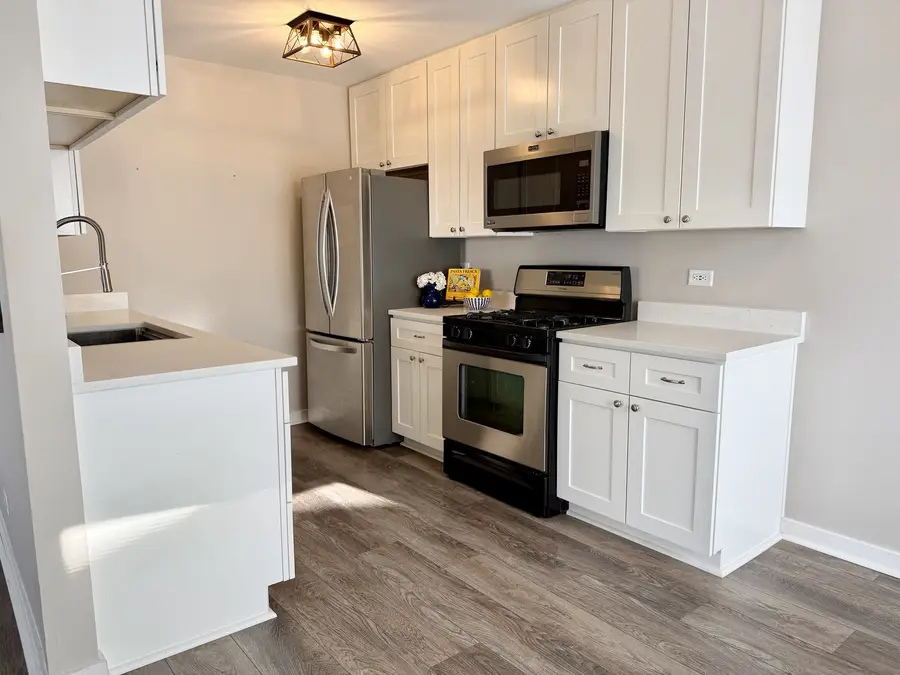 179 Rita Court #D, Bartlett, IL 60103 - Image #3