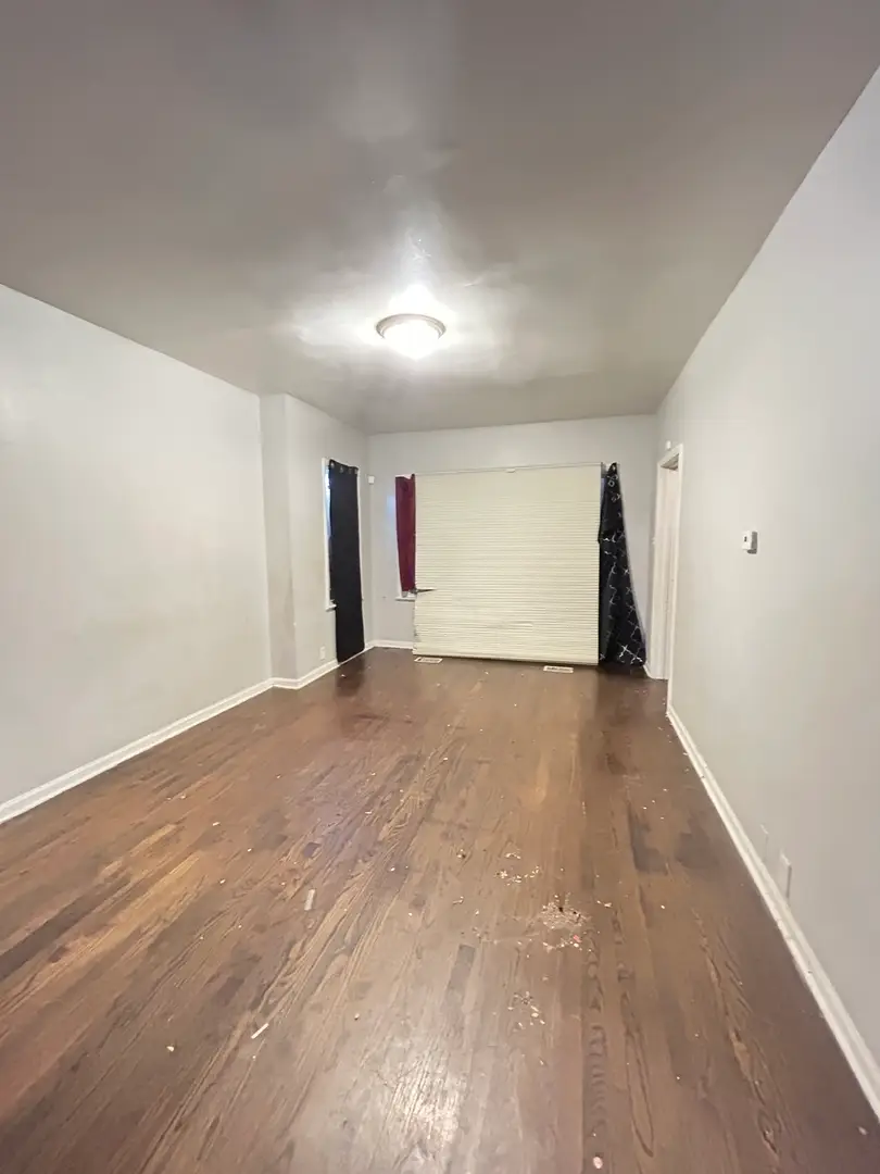 12227 S Lowe Avenue, Chicago, IL 60628 - Image #3