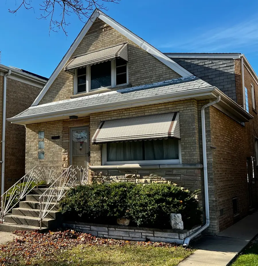 5552 N Major Avenue, Chicago, IL 60630 - Image #2