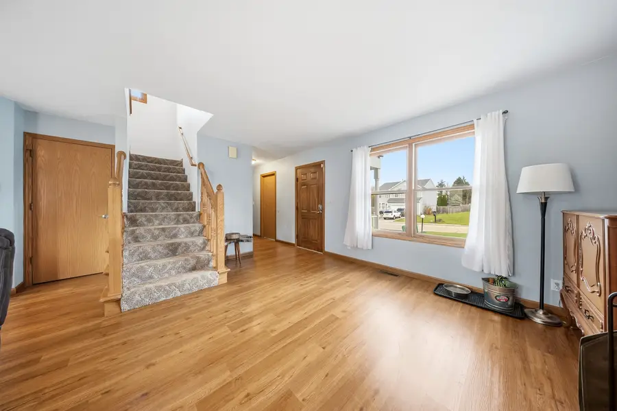 300 Forest Drive, Kirkland, IL 60146 - Image #3