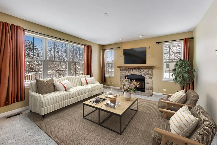 121 Preakness Drive, Oswego, IL 60543 - Image #2