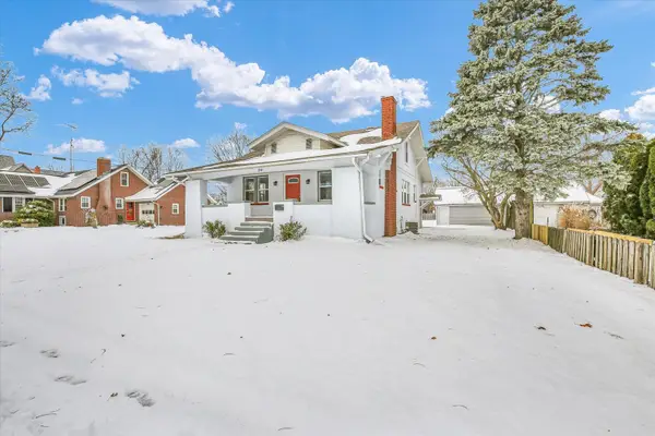 210 E Newkirk Street, Tuscola, IL 61953