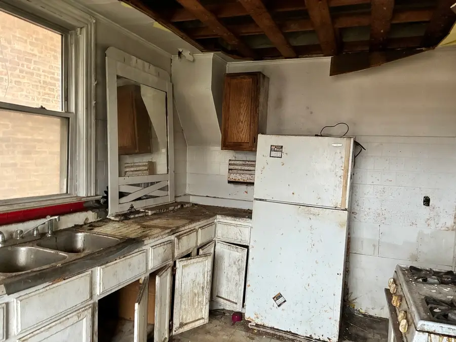 Address Withheld By Seller, Chicago, IL 60619 - Image #3