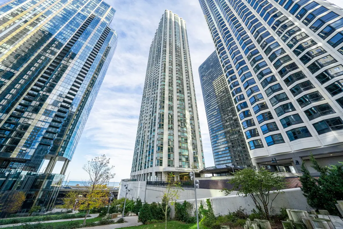195 N Harbor Drive #4408, Chicago, IL 60601 - #1