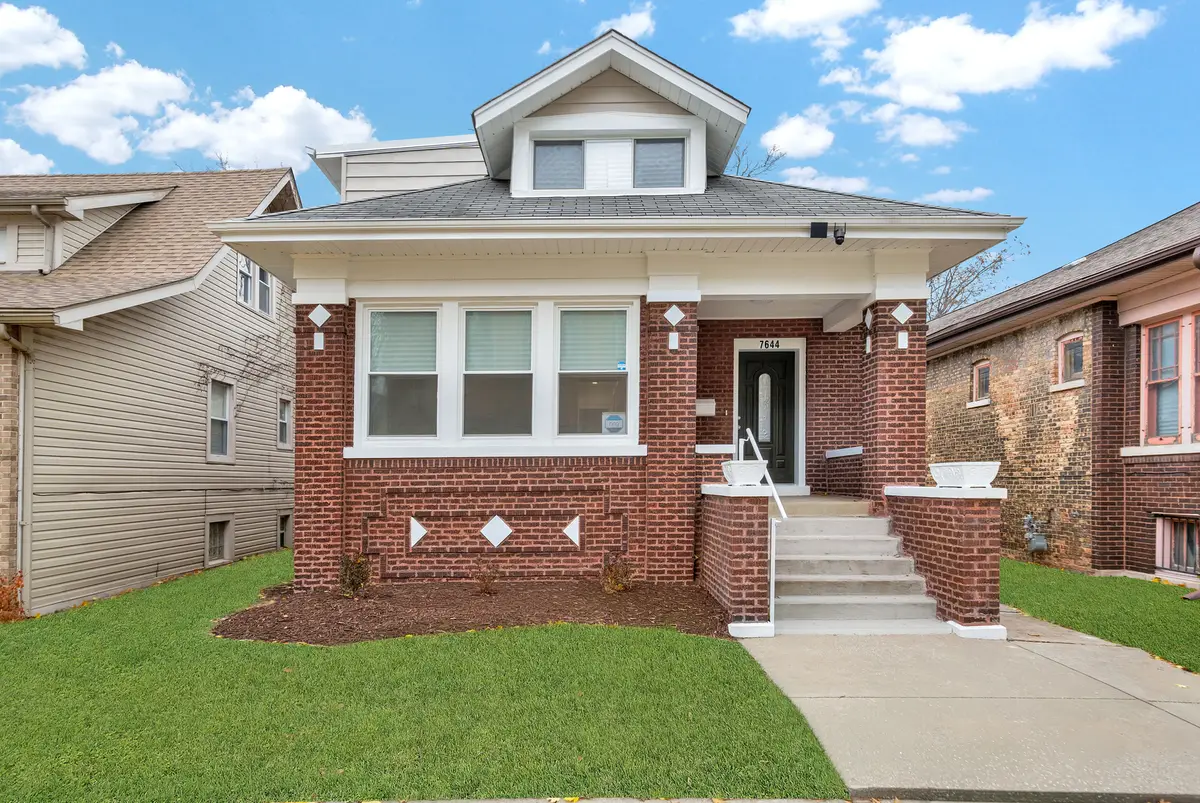 7644 S Constance Avenue, Chicago, IL 60649 - Image #1