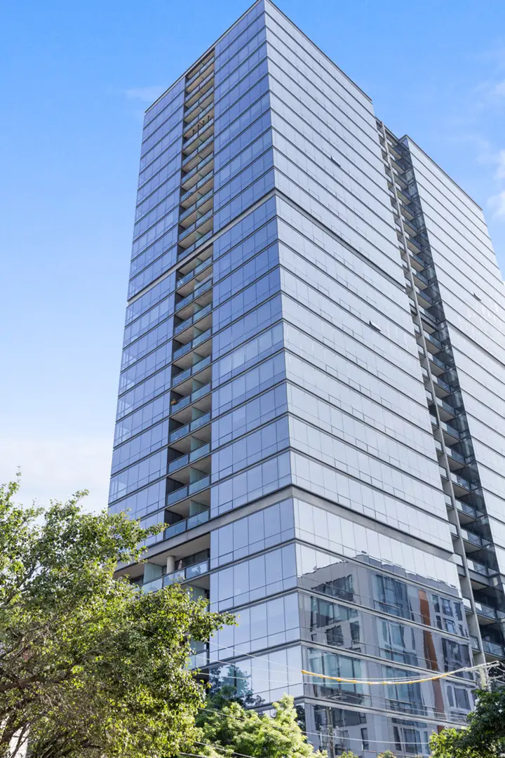 860 W Blackhawk Street #1702, Chicago, IL 60642 - Image #1