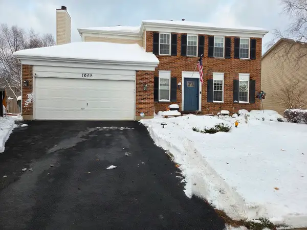 1065 Brighton Drive, Carol Stream, IL 60188