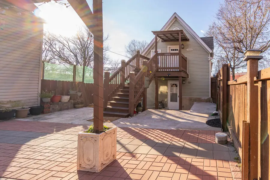 10800 S Buffalo Avenue, Chicago, IL 60617 - Image #2