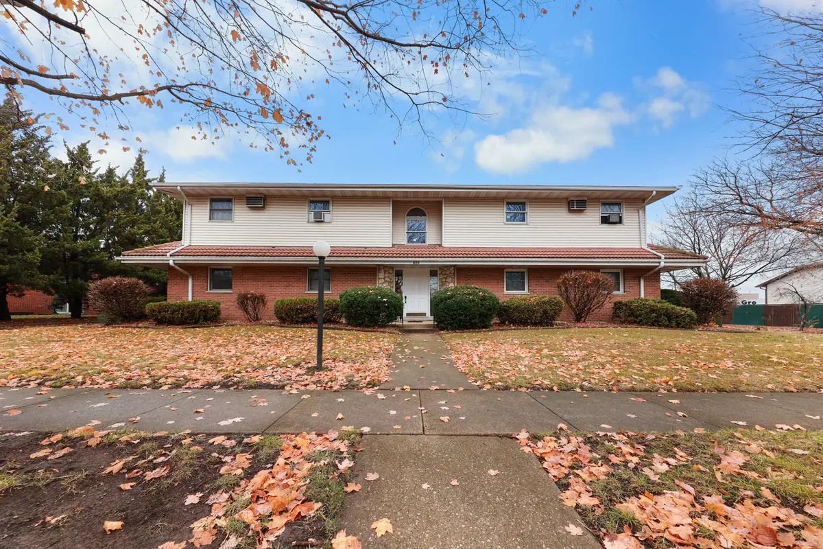 100 Green Acres Drive #2, Morris, IL 60450 - Image #1